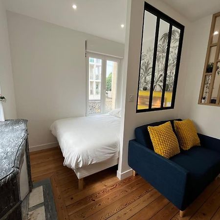 Studio Au Coeur De Caen-Renove Apartman Kültér fotó